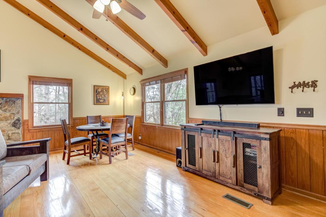 Mountain Oak Manor Villa Ellijay Exterior photo