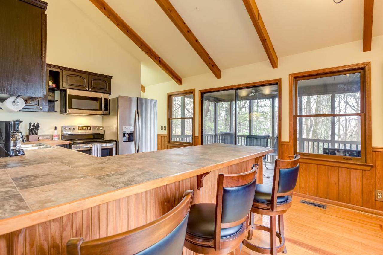 Mountain Oak Manor Villa Ellijay Exterior photo
